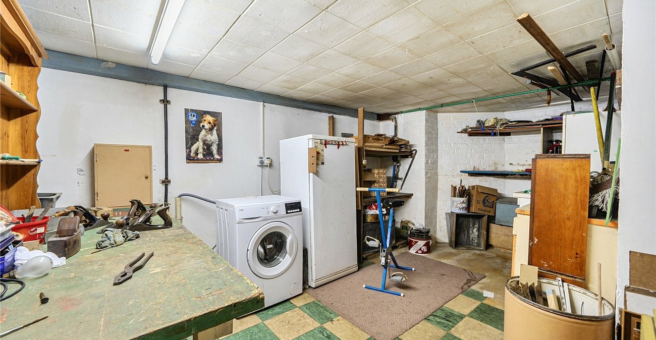 6 bedroom house for sale in Forest Hill | Robinson Jackson