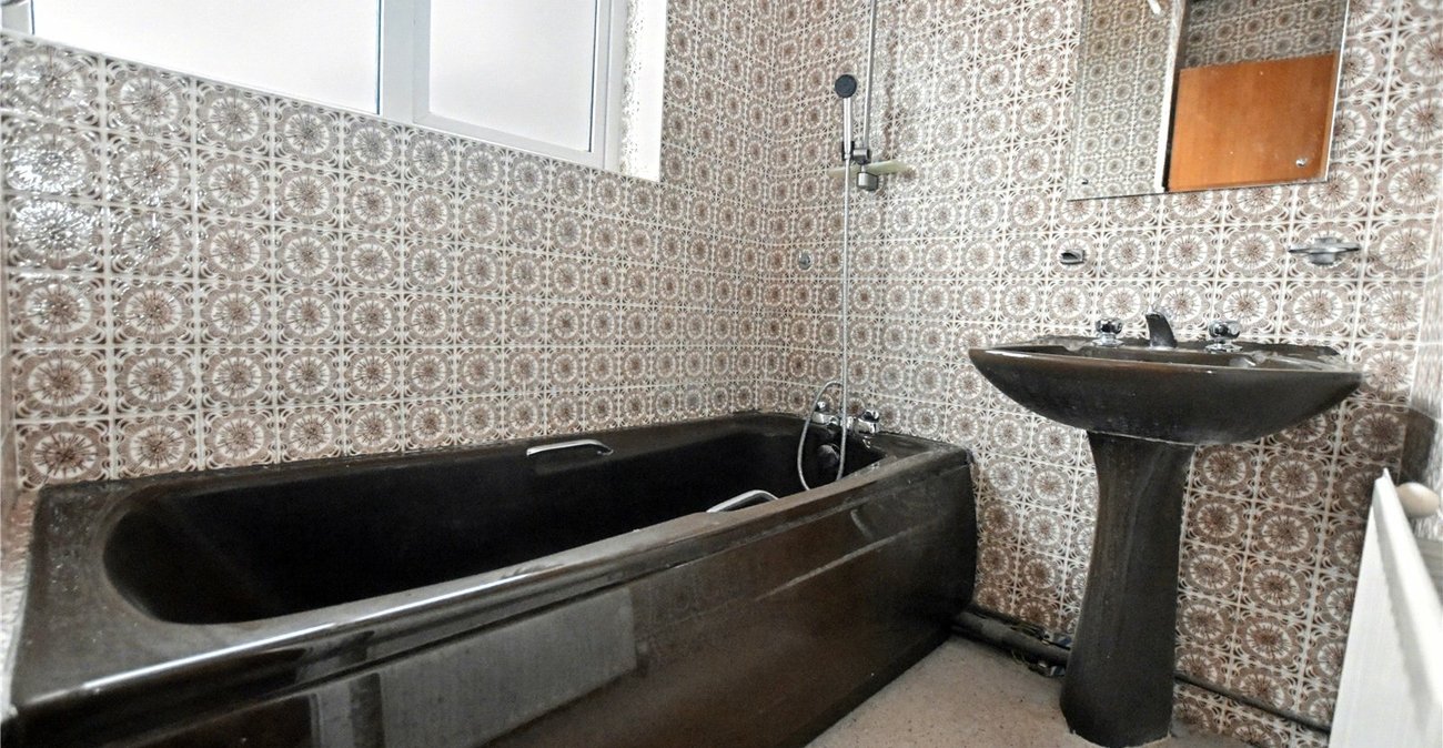 3 bedroom house for sale in Bexleyheath | Robinson Jackson