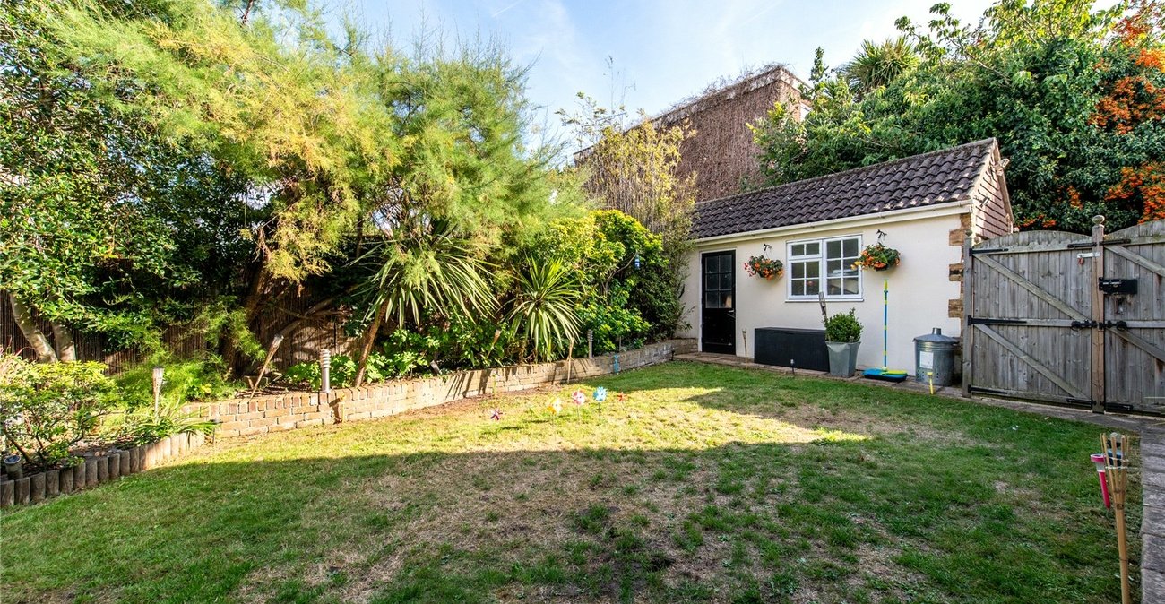 4 bedroom house for sale in Gravesend | Robinson Michael & Jackson