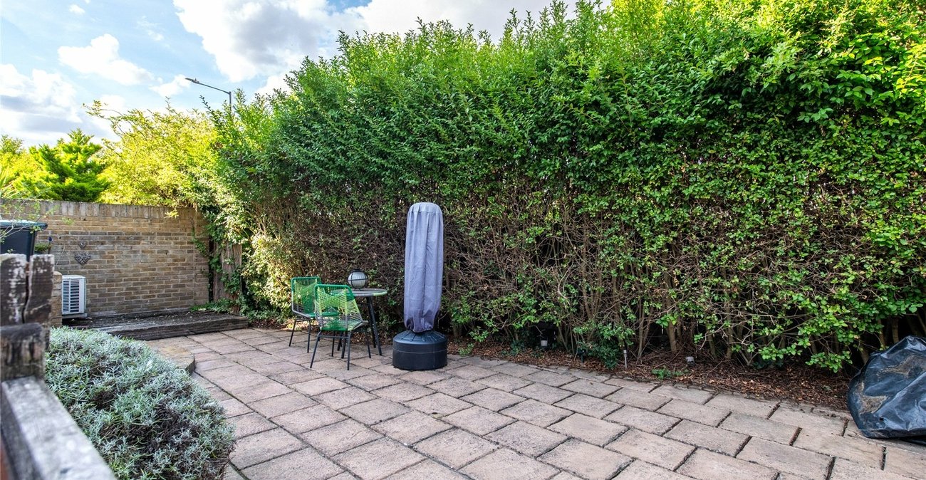 4 bedroom house for sale in Gravesend | Robinson Michael & Jackson