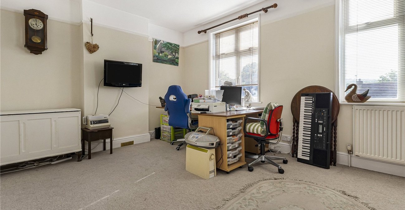 4 bedroom house for sale in Higham | Robinson Michael & Jackson
