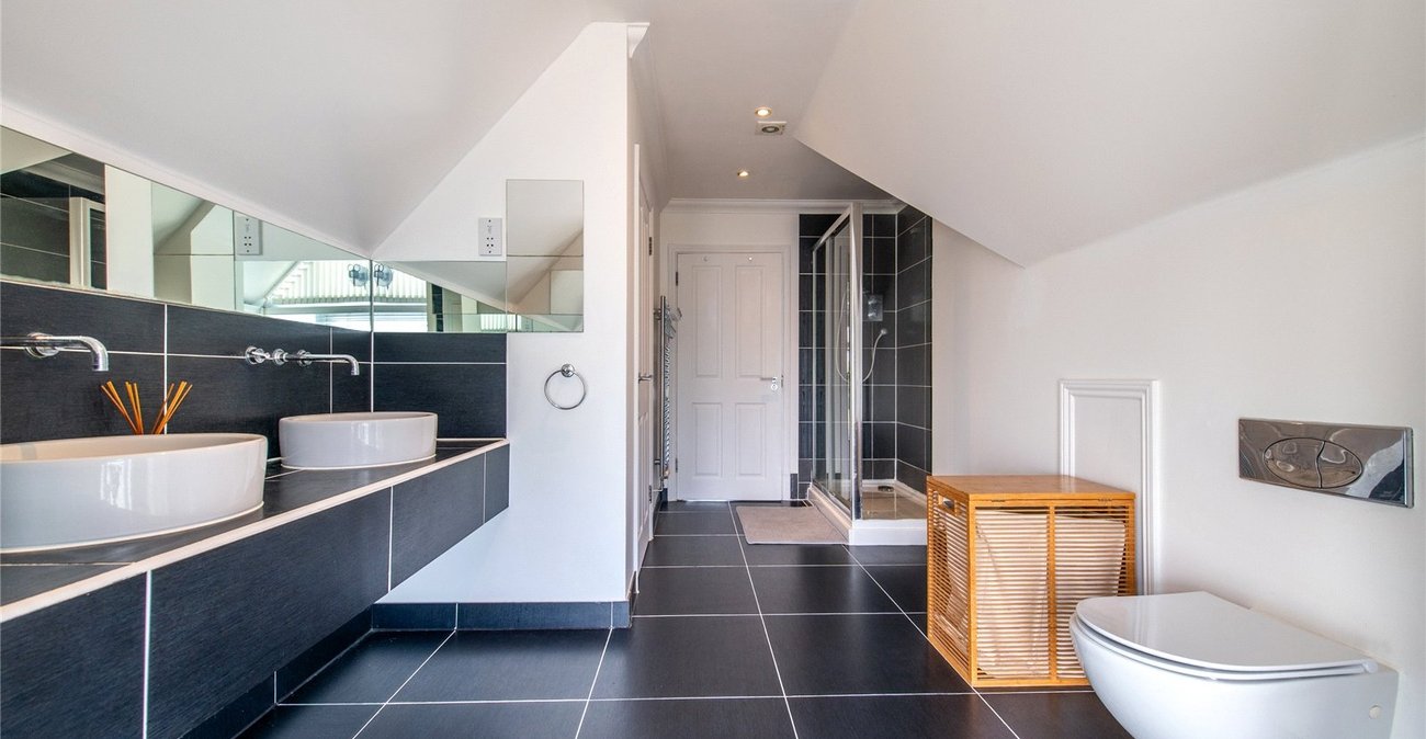 3 bedroom house for sale in Leeds | Robinson Michael & Jackson