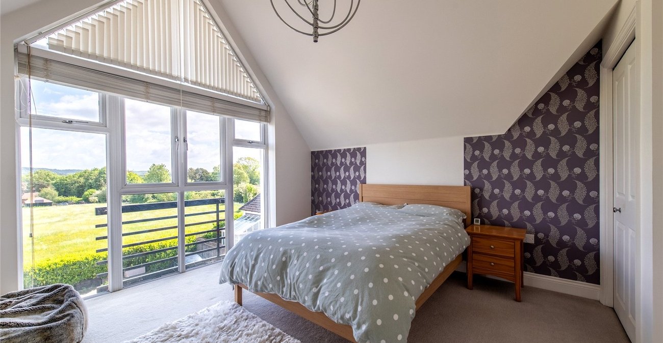 3 bedroom house for sale in Leeds | Robinson Michael & Jackson