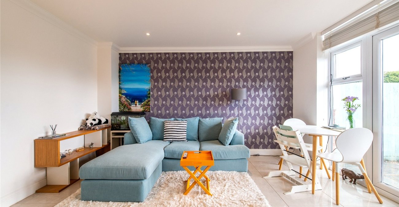 3 bedroom house for sale in Leeds | Robinson Michael & Jackson