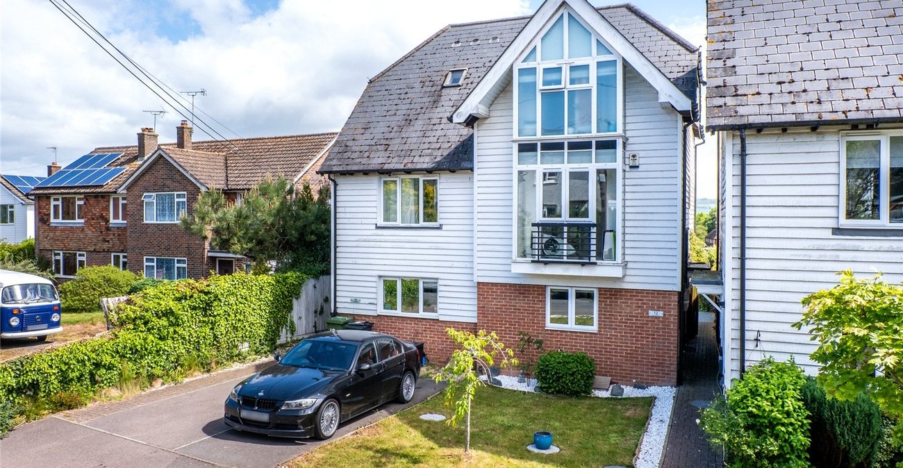 3 bedroom house for sale in Leeds | Robinson Michael & Jackson