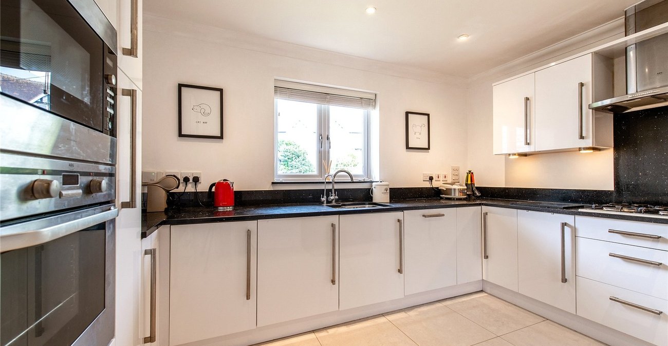 3 bedroom house for sale in Leeds | Robinson Michael & Jackson