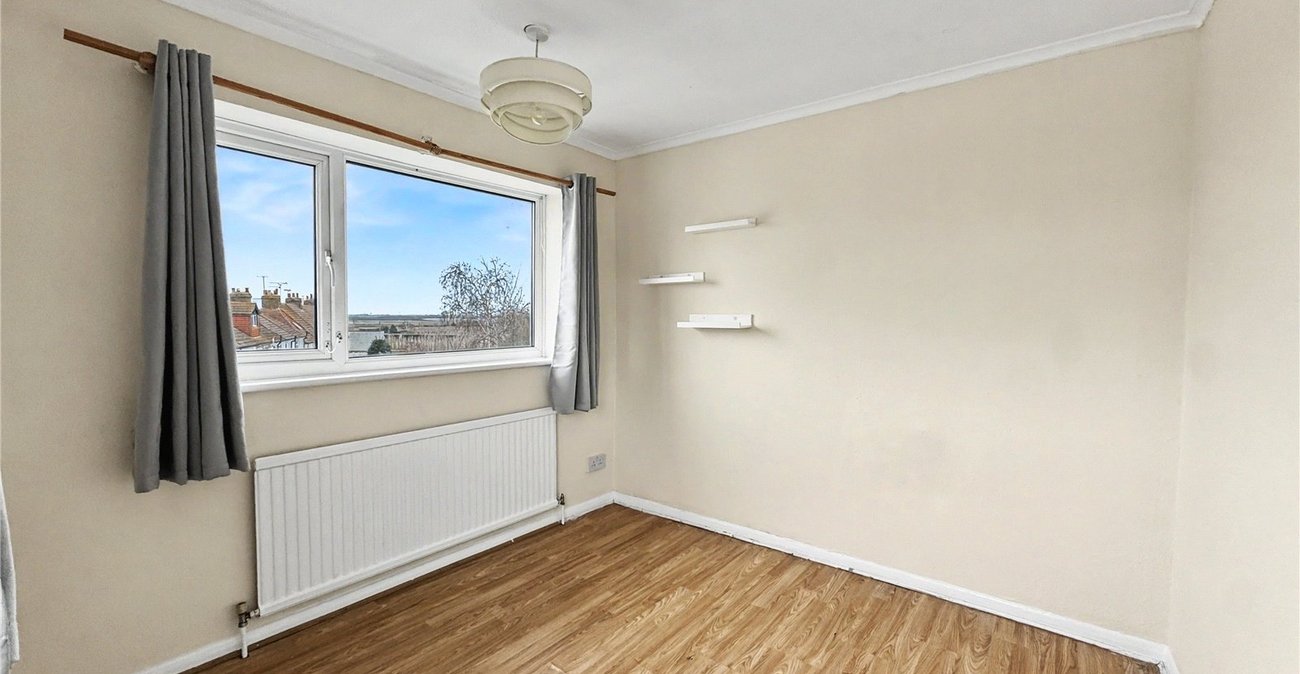 3 bedroom property for sale in Upchurch | Robinson Michael & Jackson