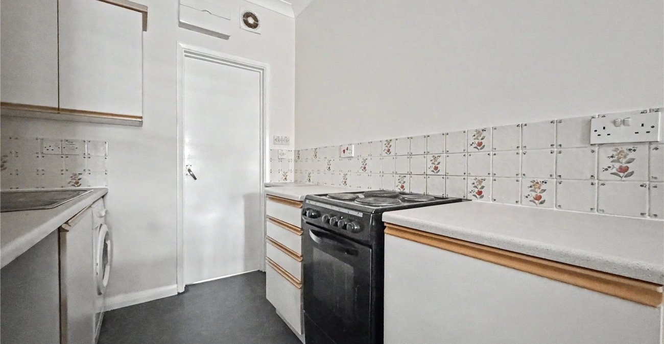 1 bedroom property for sale in Upchurch | Robinson Michael & Jackson