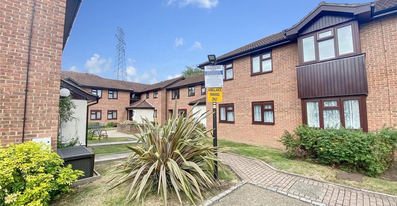 2 bedroom property for sale in Sidcup | Robinson Jackson