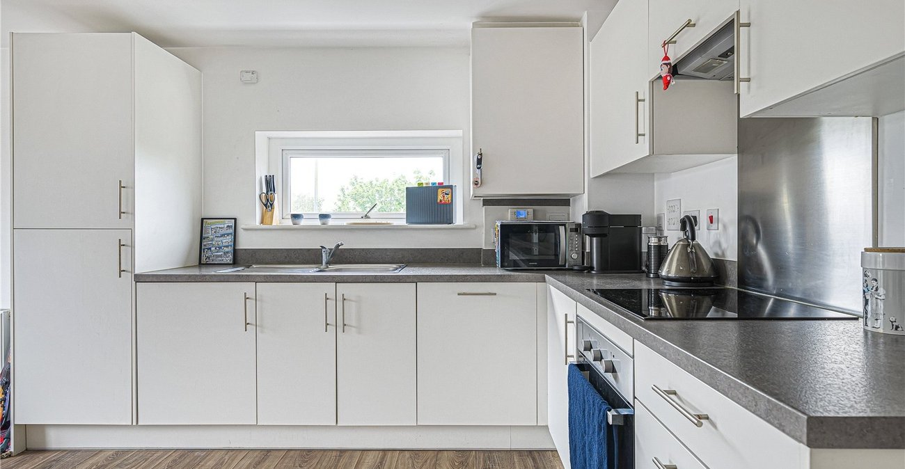 1 bedroom property for sale in Dartford | Robinson Jackson
