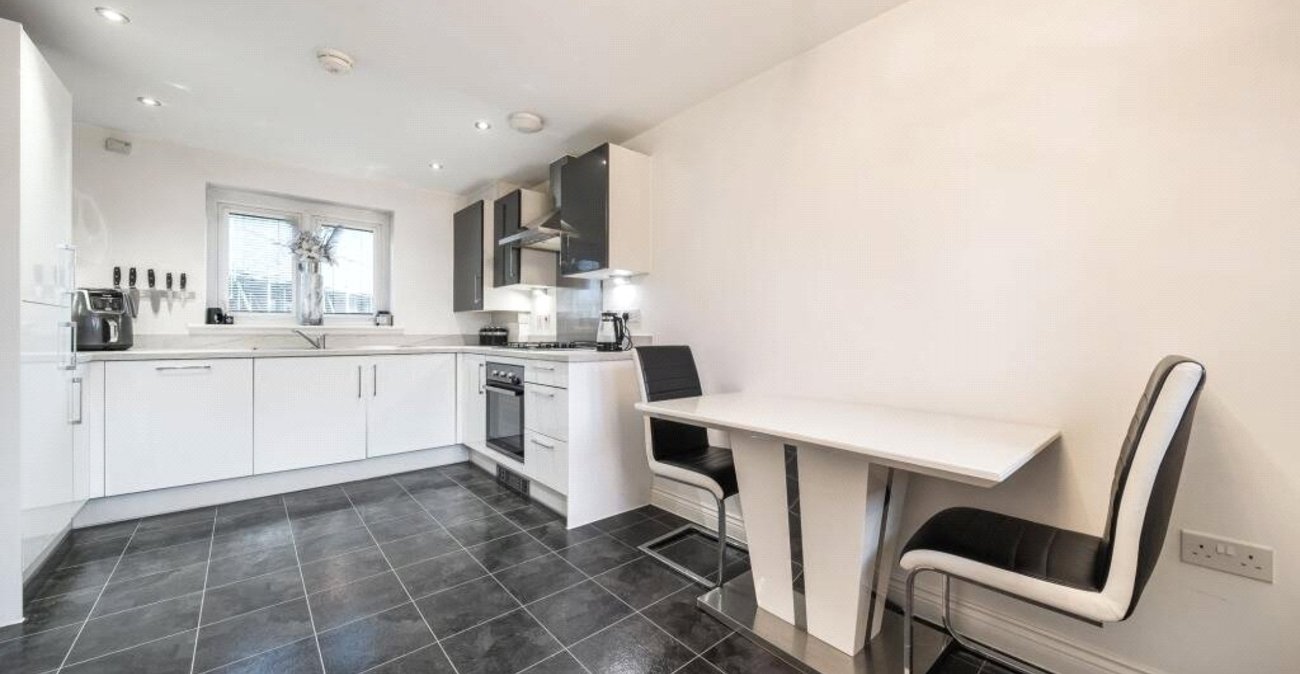 3 bedroom house for sale in Dartford | Robinson Jackson
