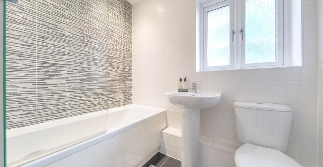 3 bedroom house for sale in Dartford | Robinson Jackson