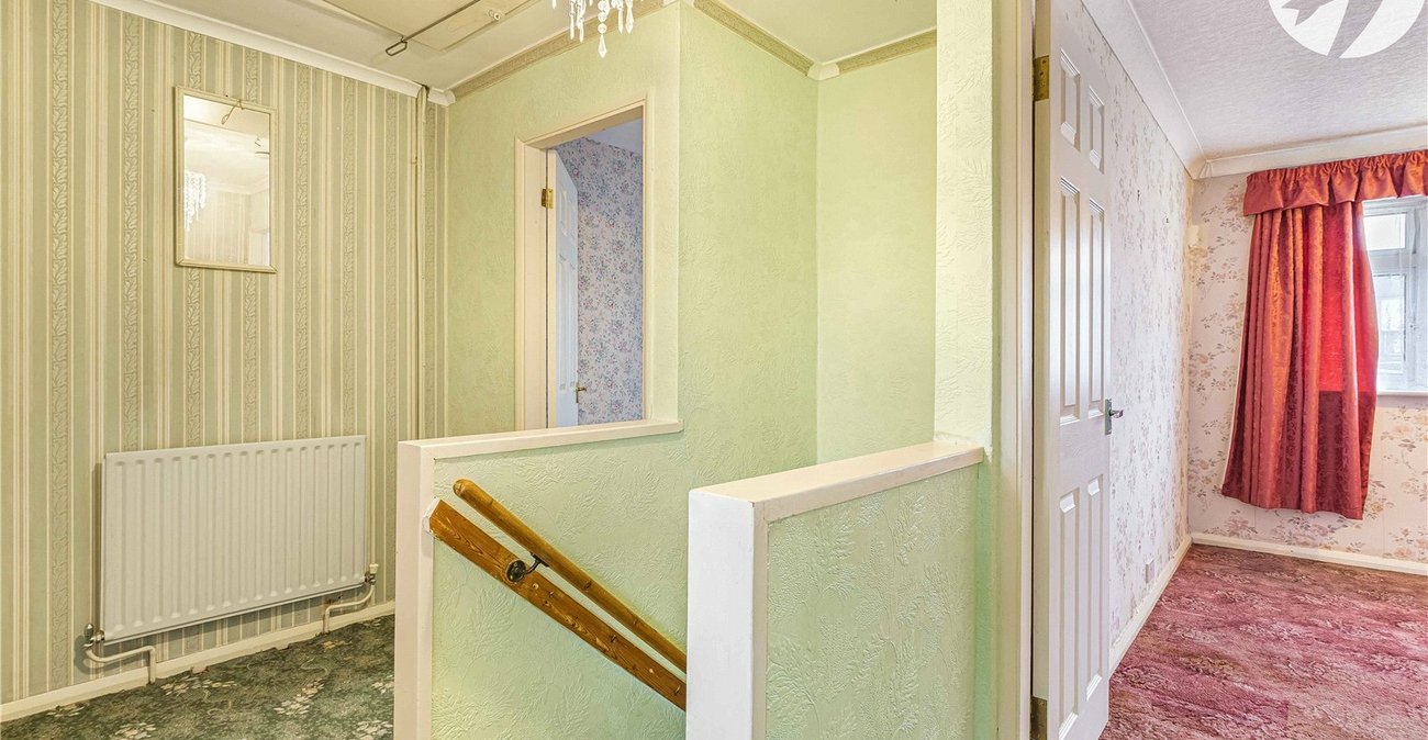 3 bedroom house for sale in Sidcup | Robinson Jackson