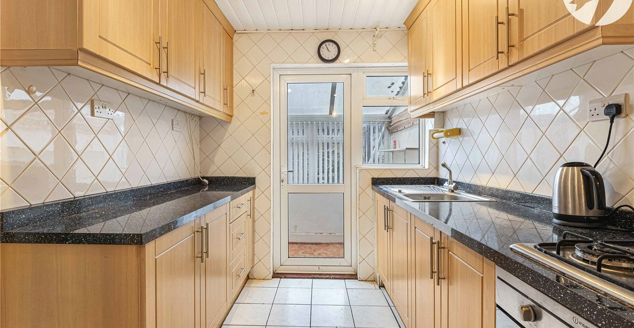 3 bedroom house for sale in Sidcup | Robinson Jackson