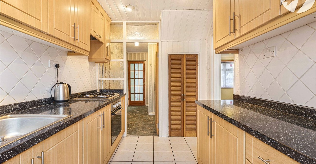 3 bedroom house for sale in Sidcup | Robinson Jackson