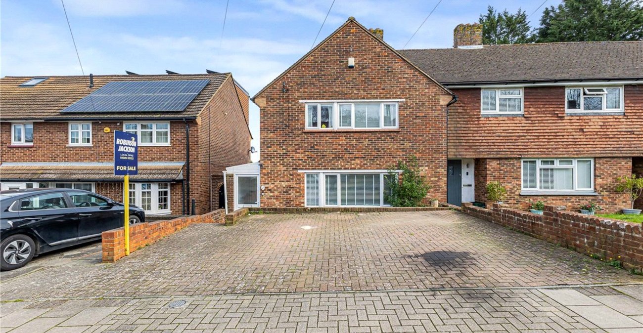 3 bedroom house for sale in South Orpington | Robinson Jackson