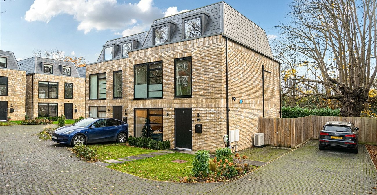 4 bedroom house for sale in Sydenham | Robinson Jackson