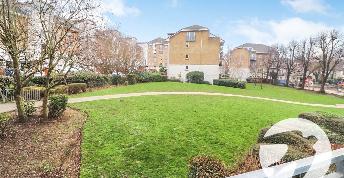 2 bedroom property for sale in Macarthur Close | Robinson Jackson