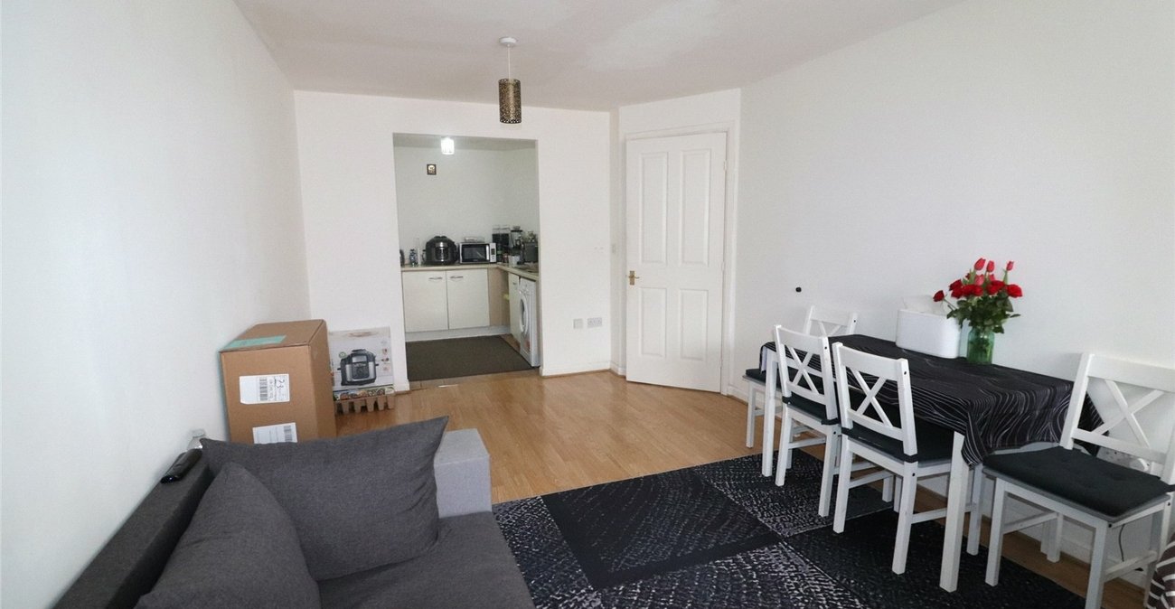 2 bedroom property for sale in Macarthur Close | Robinson Jackson