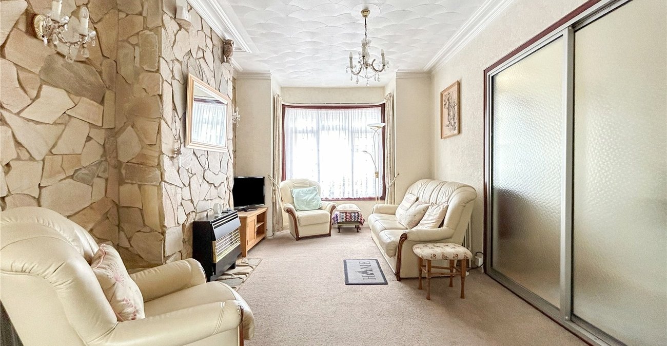 3 bedroom house for sale in Gillingham | Robinson Michael & Jackson