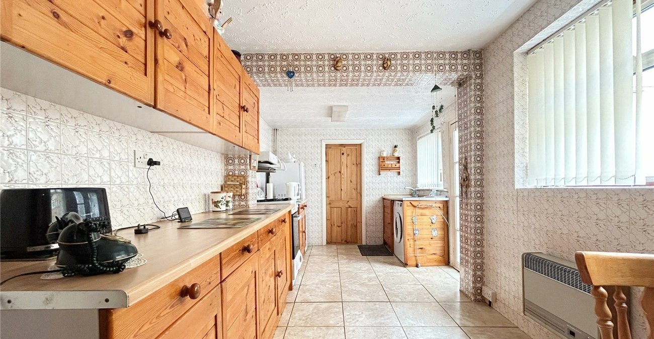 3 bedroom house for sale in Gillingham | Robinson Michael & Jackson