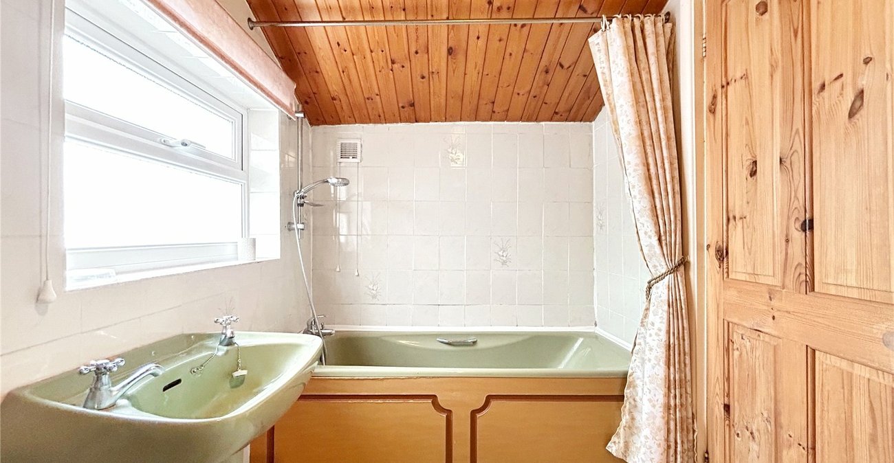 3 bedroom house for sale in Gillingham | Robinson Michael & Jackson