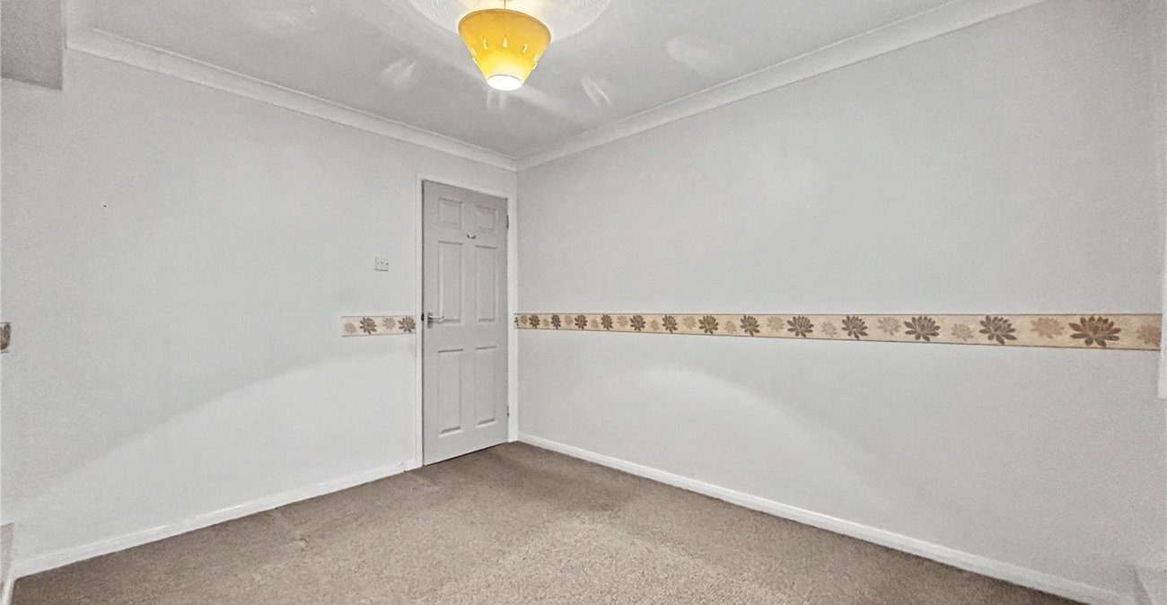 1 bedroom property for sale in Gillingham | Robinson Michael & Jackson