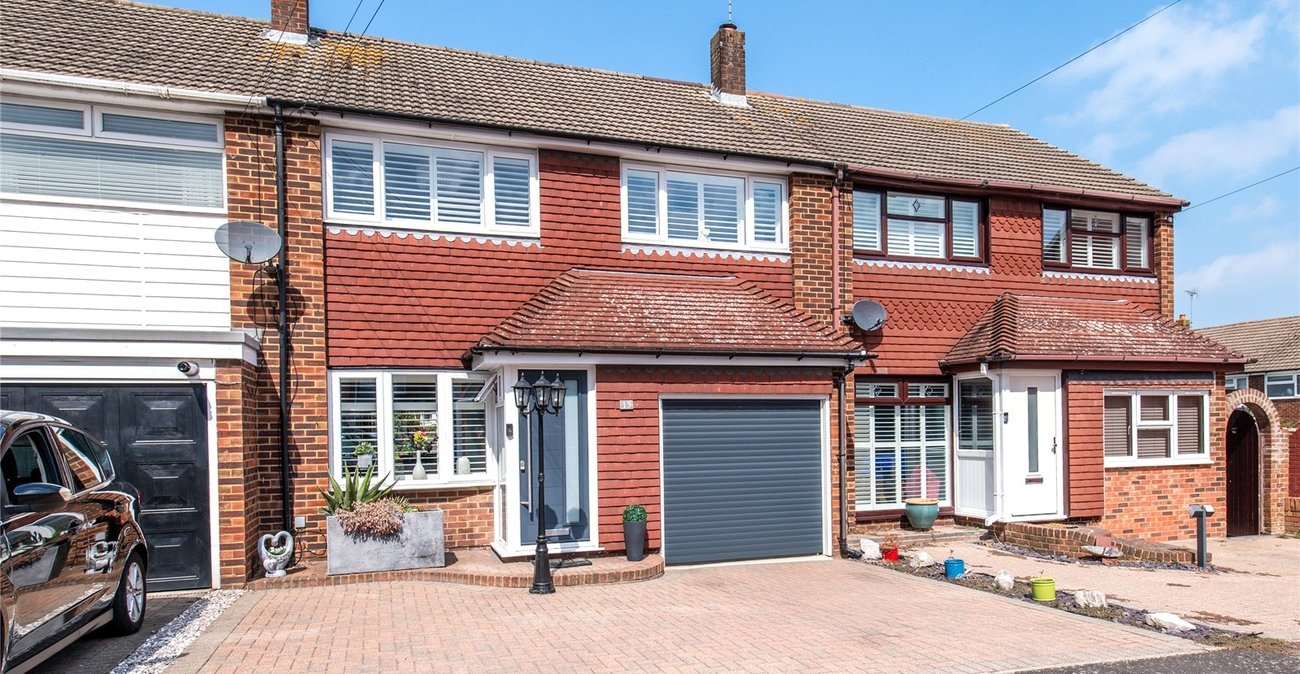 3 bedroom house for sale in Twydall | Robinson Michael & Jackson