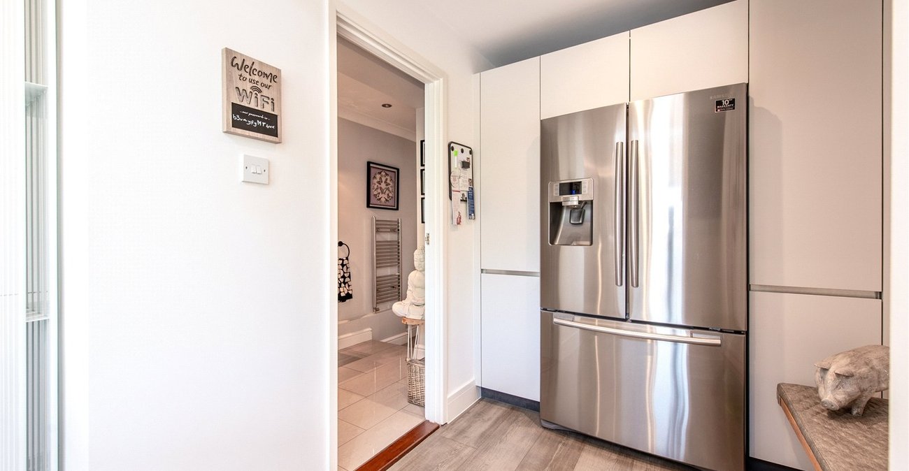 3 bedroom house for sale in Twydall | Robinson Michael & Jackson