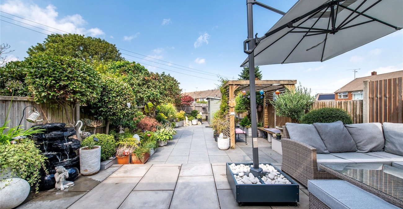 3 bedroom house for sale in Twydall | Robinson Michael & Jackson