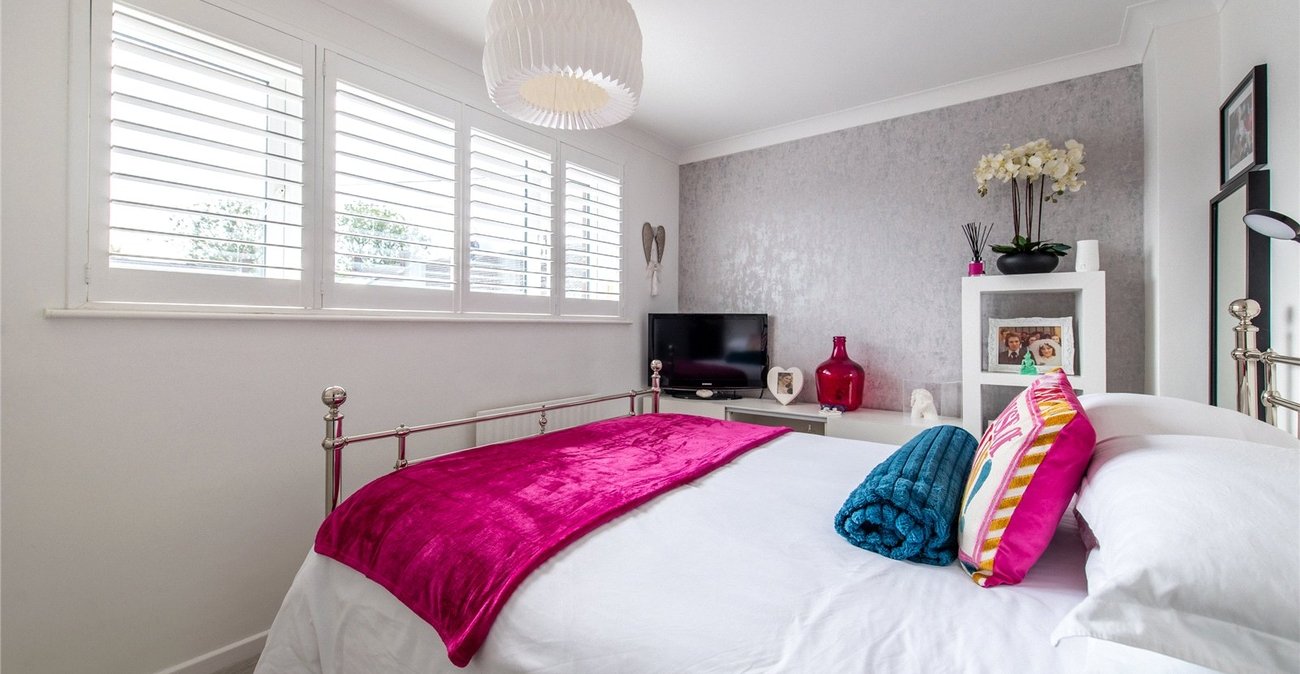 3 bedroom house for sale in Twydall | Robinson Michael & Jackson