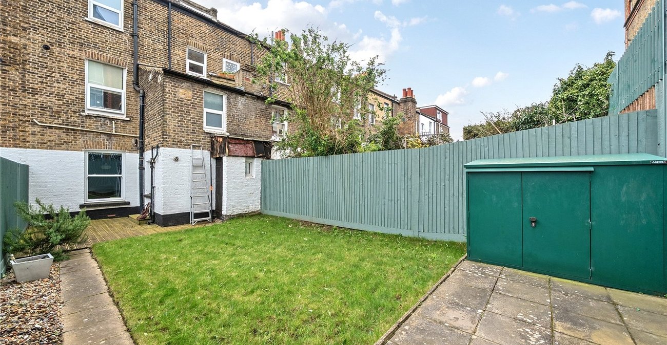 1 bedroom property for sale in Sydenham | Robinson Jackson