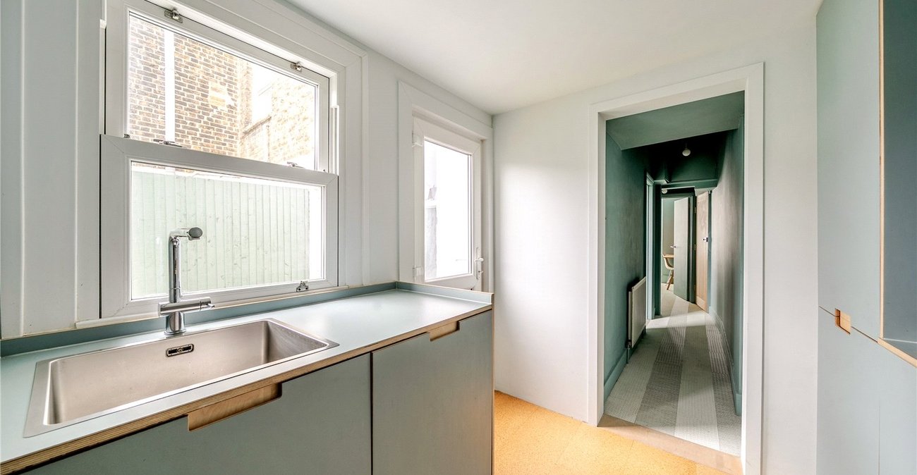 1 bedroom property for sale in Sydenham | Robinson Jackson