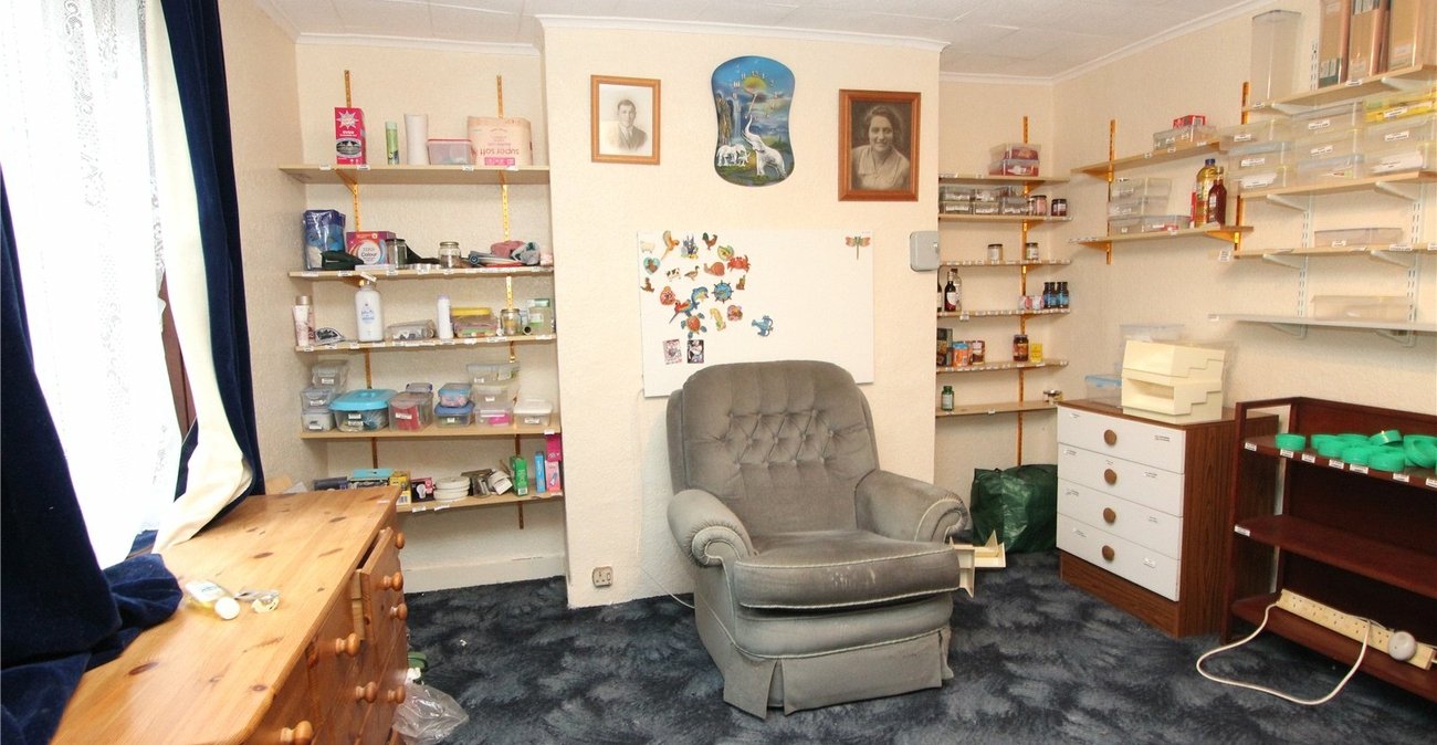 4 bedroom house for sale in Woolwich | Robinson Jackson