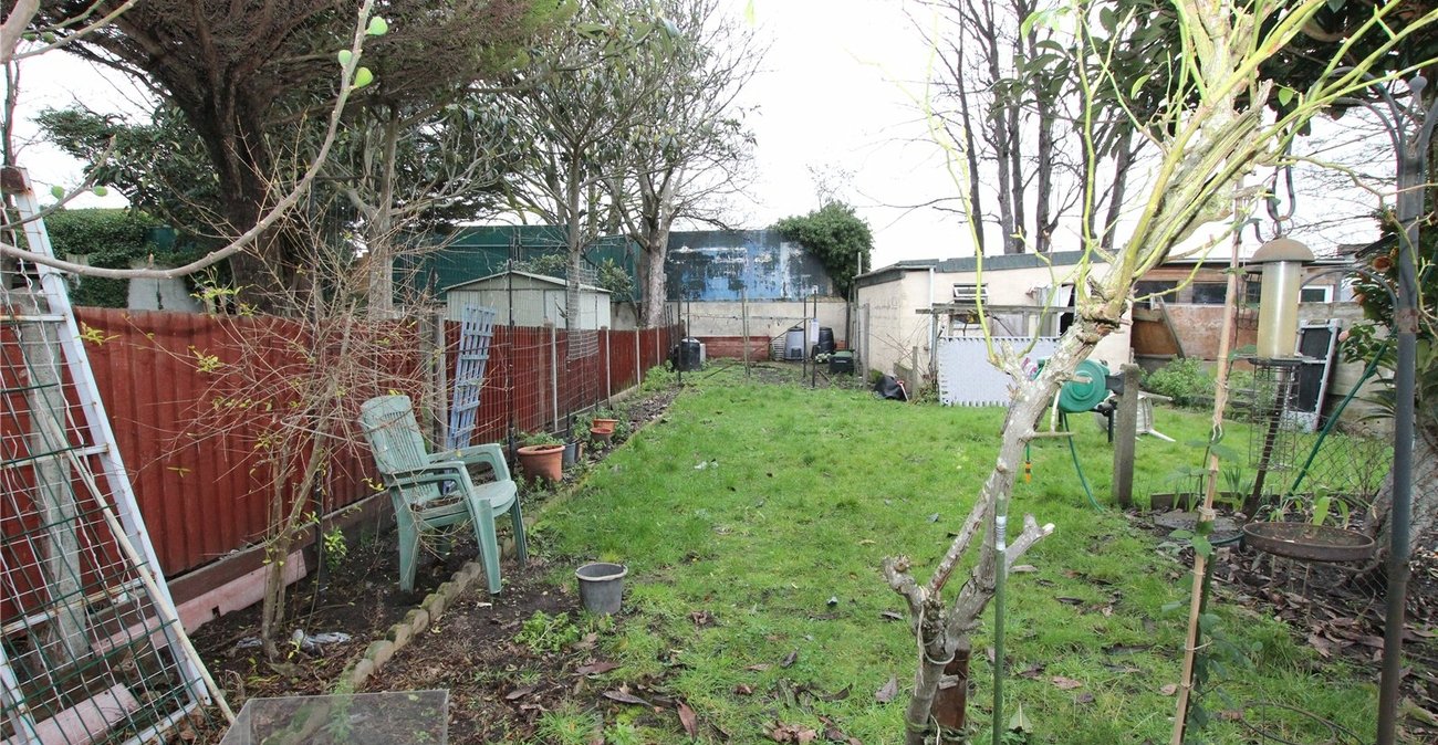 4 bedroom house for sale in Woolwich | Robinson Jackson