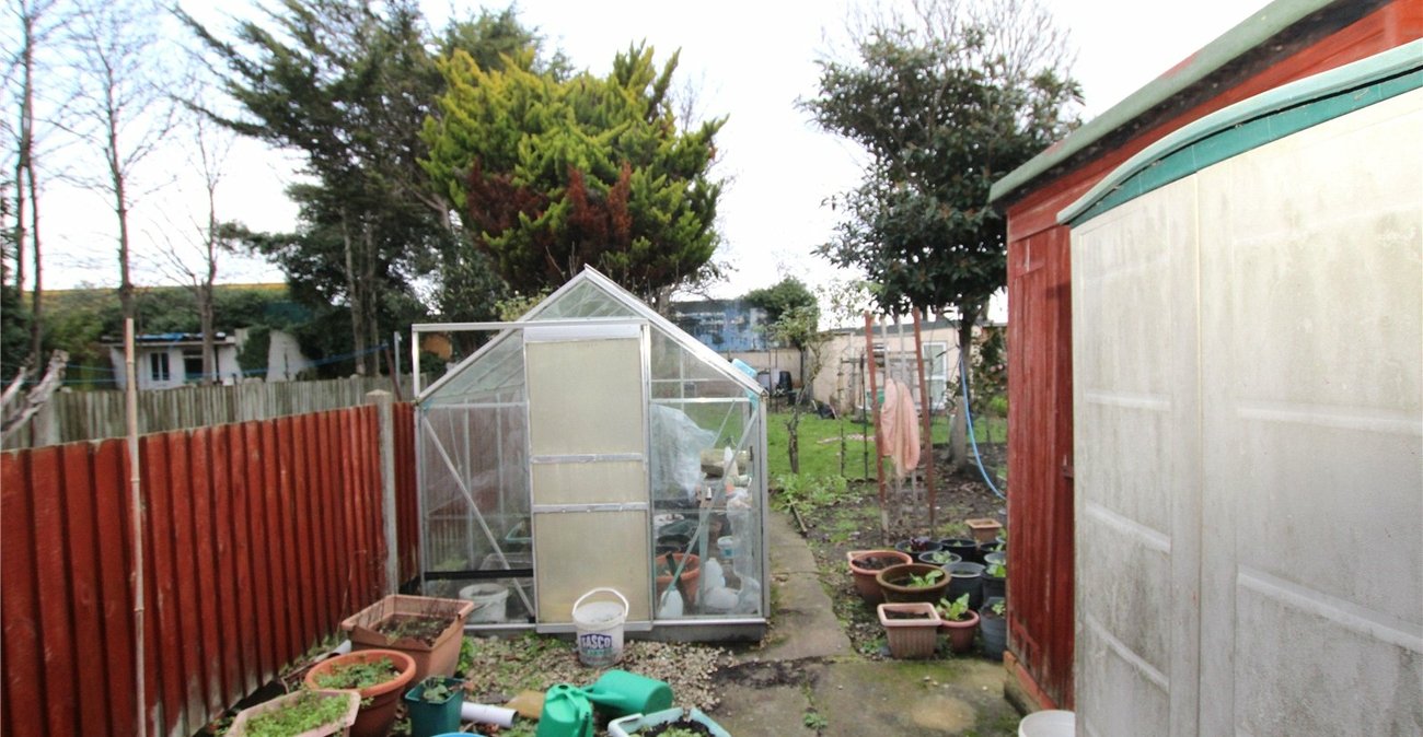 4 bedroom house for sale in Woolwich | Robinson Jackson