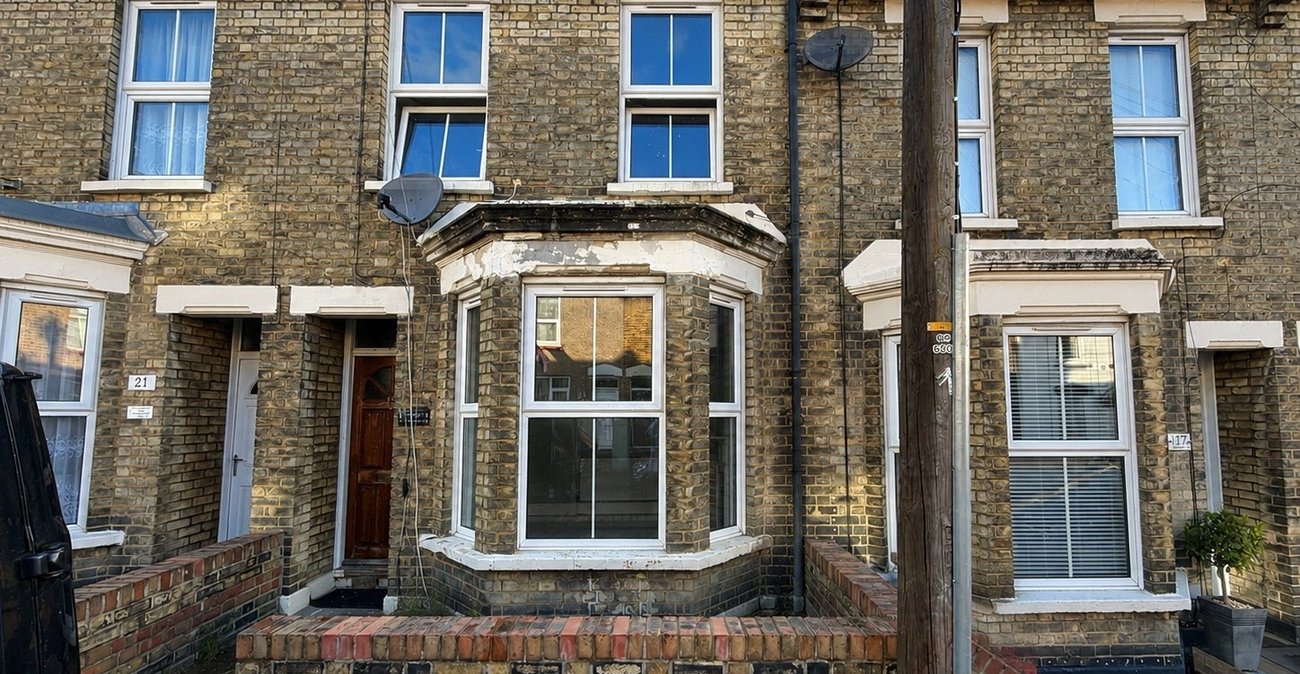 3 bedroom house for sale in Gillingham | Robinson Michael & Jackson