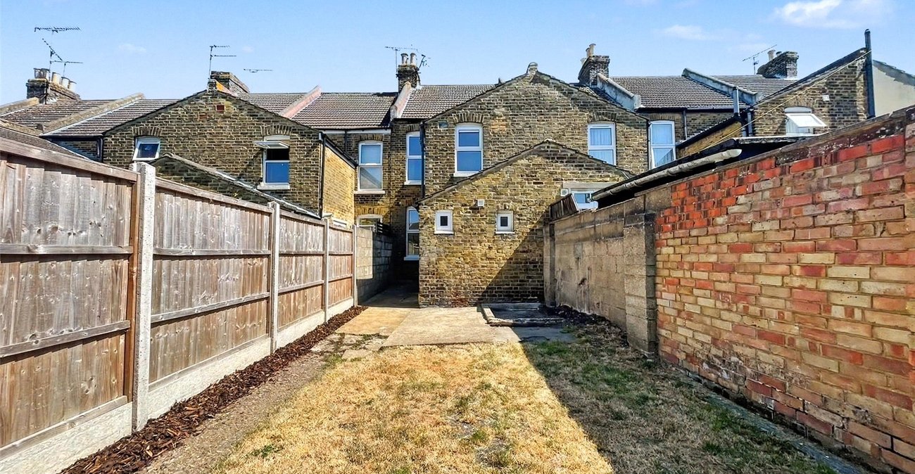 3 bedroom house for sale in Gillingham | Robinson Michael & Jackson