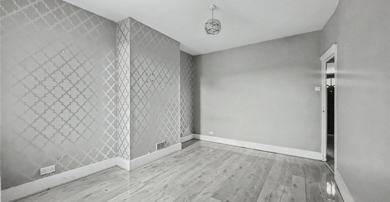3 bedroom house for sale in Gillingham | Robinson Michael & Jackson