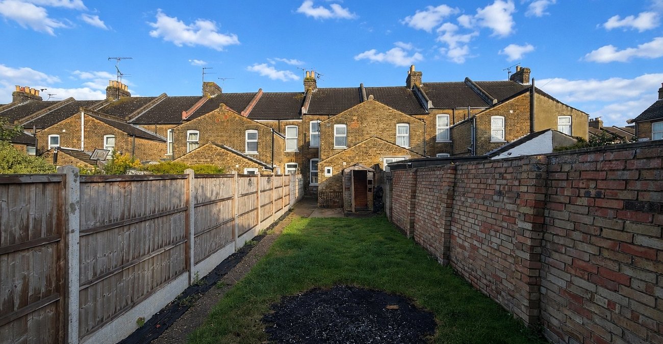 3 bedroom house for sale in Gillingham | Robinson Michael & Jackson