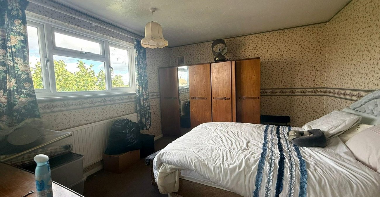 3 bedroom house for sale in Gravesend | Robinson Michael & Jackson