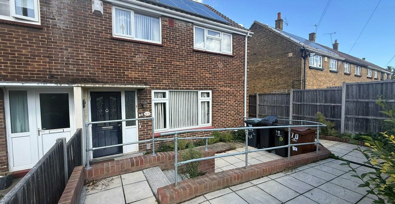 3 bedroom house for sale in Gravesend | Robinson Michael & Jackson