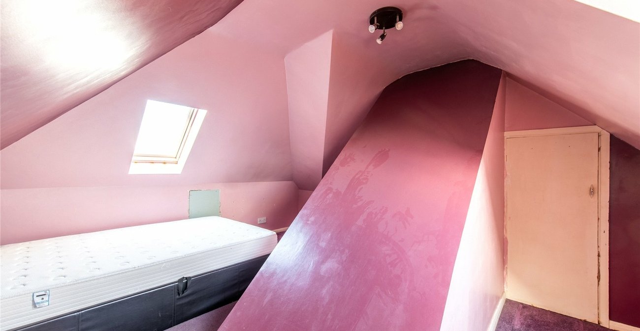 3 bedroom house for sale in Gravesend | Robinson Michael & Jackson