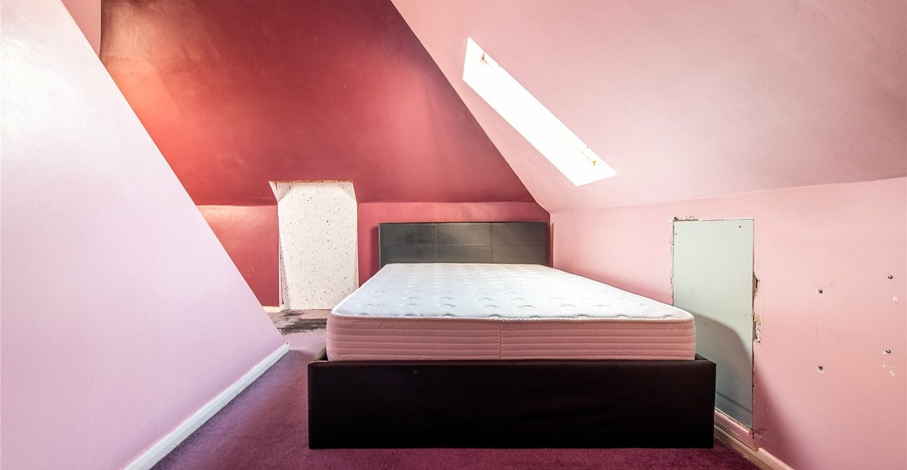 3 bedroom house for sale in Gravesend | Robinson Michael & Jackson