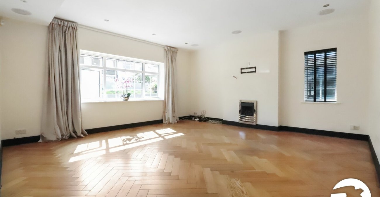 5 bedroom house for sale in Belvedere | Robinson Jackson