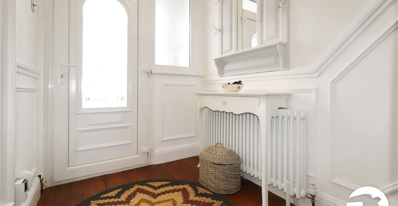 3 bedroom house for sale in Belvedere | Robinson Jackson