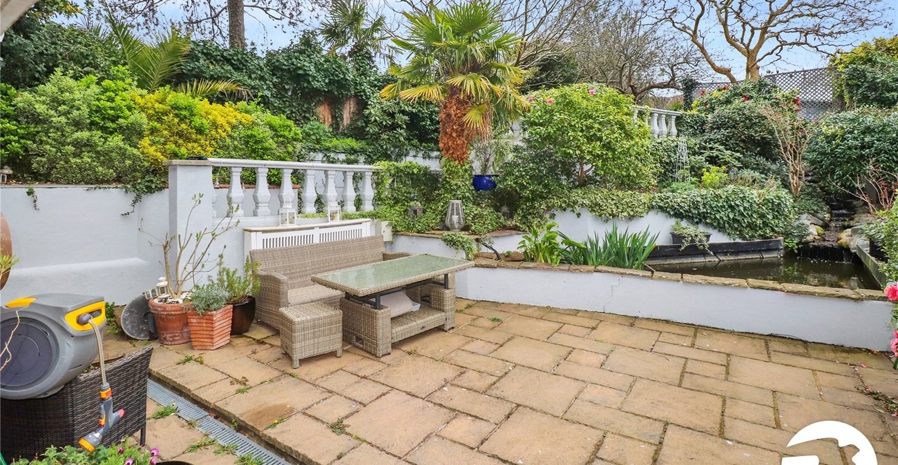 3 bedroom house for sale in Belvedere | Robinson Jackson