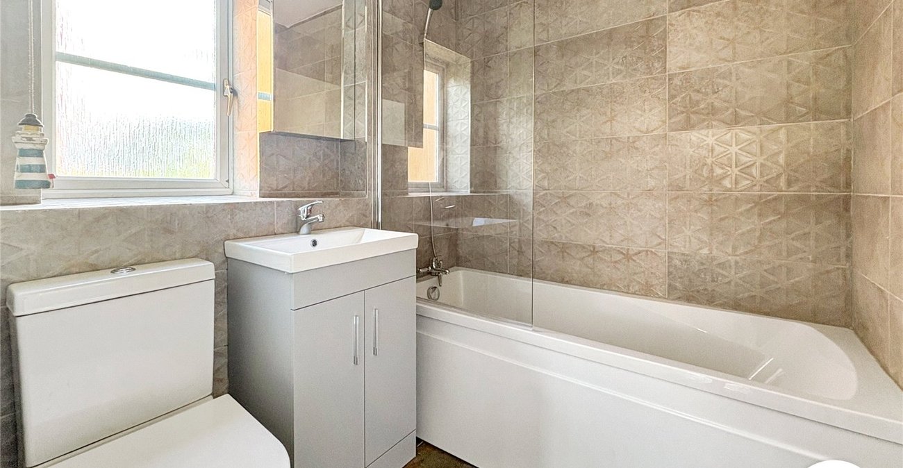 3 bedroom house for sale in Maidstone | Robinson Michael & Jackson