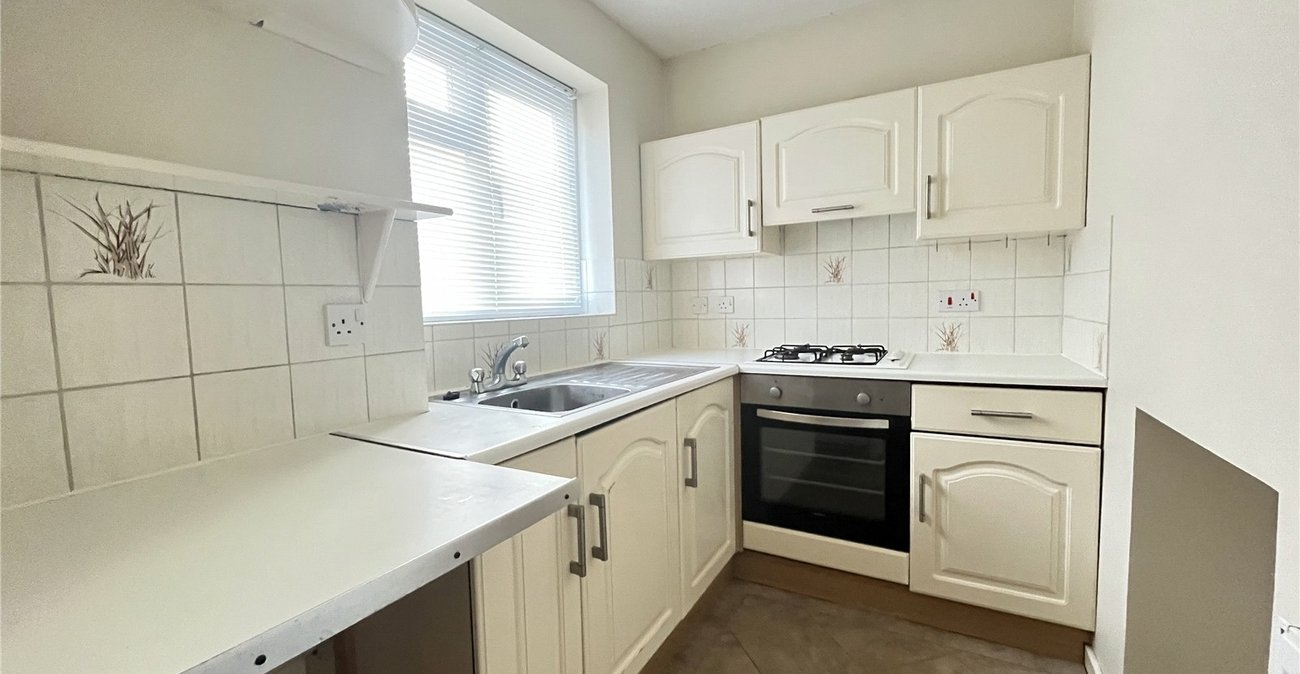 1 bedroom house for sale in Princes Park | Robinson Michael & Jackson