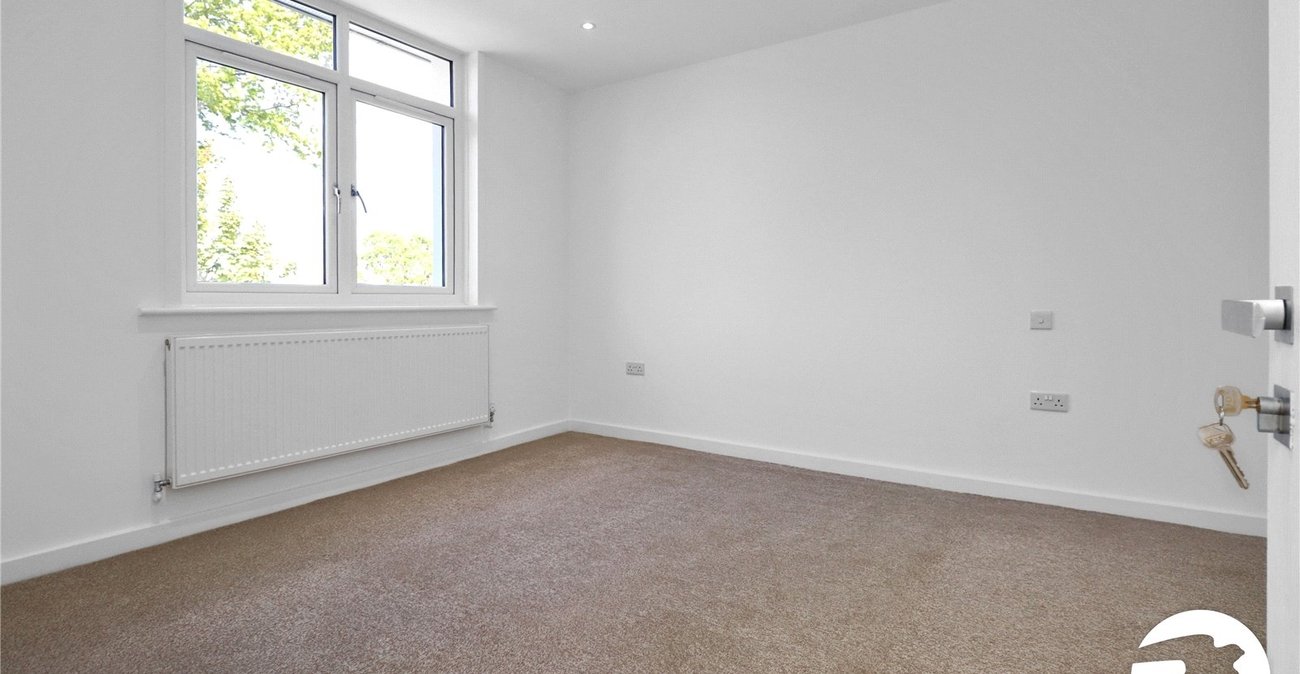 4 bedroom house for sale in Abbey Wood | Robinson Jackson